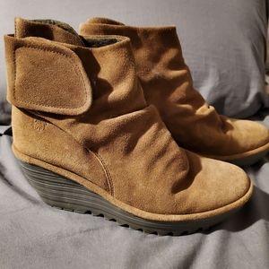 Yegi Slouchy Wedge Platform Boot